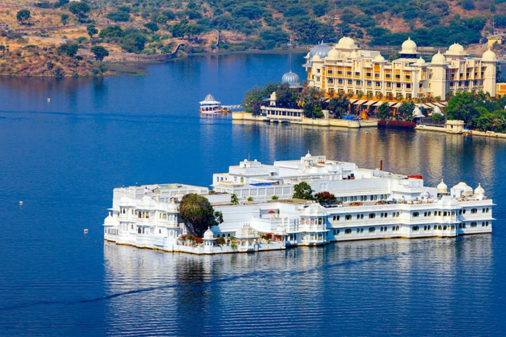 udaipur the city of lakes